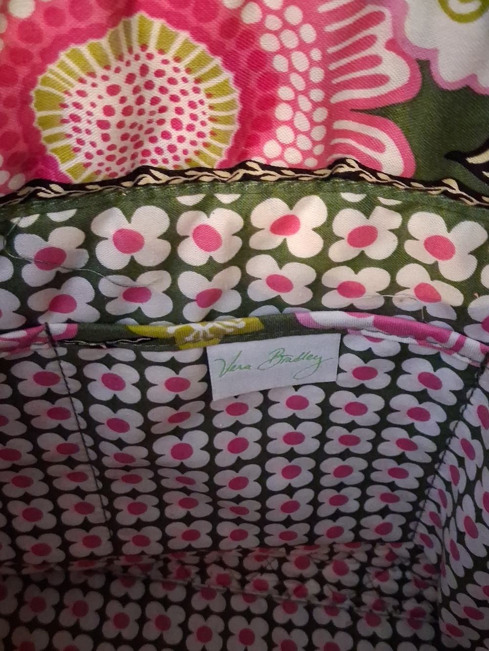 Vera Bradley Green & Pink Floral Quilted Tote Bag with Makeup Bag - Picture 7 of 9